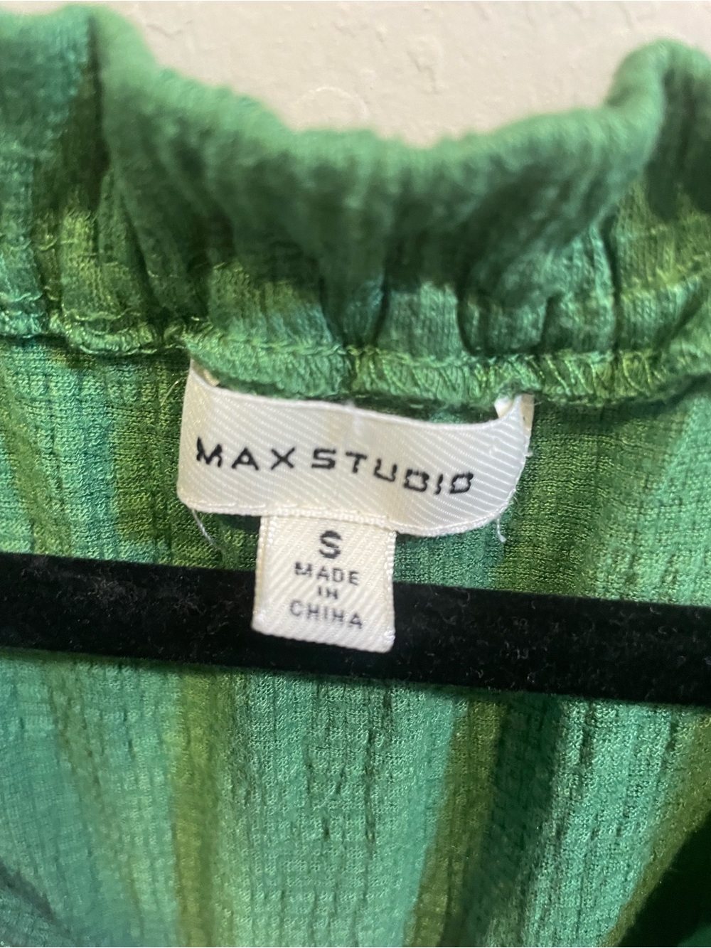 Max Studio Green Ribbed Sleeveless Top - Picture 6 of 9